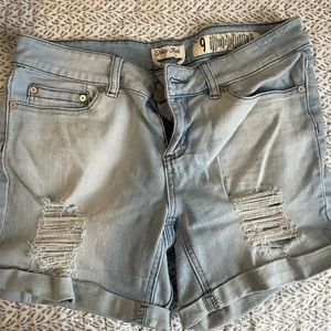 Women’s / juniors jean shorts